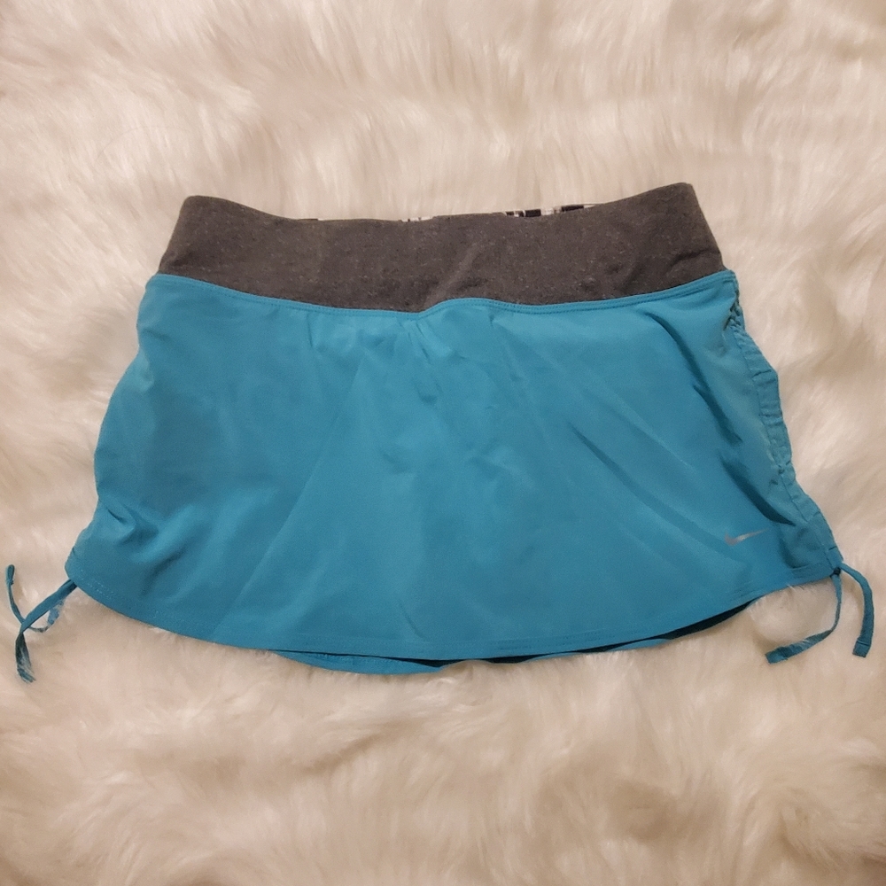 Nike DRI-FIT work out skirt.